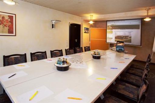 фото отеля Hotel Abendroth Chemnitz