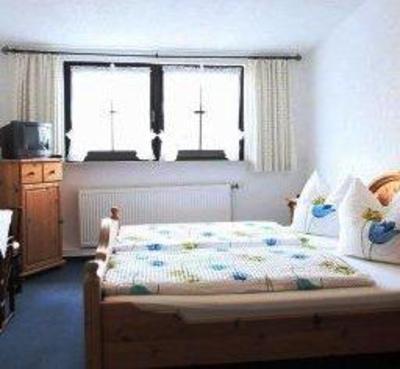 фото отеля Roswitha Pension Hotel Usingen