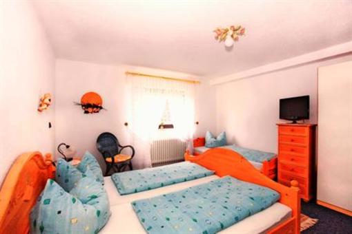 фото отеля Roswitha Pension Hotel Usingen