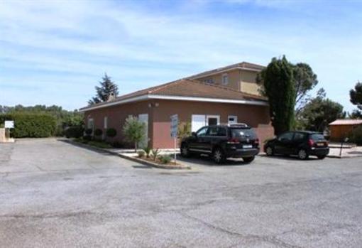фото отеля Comfort Hotel Istres