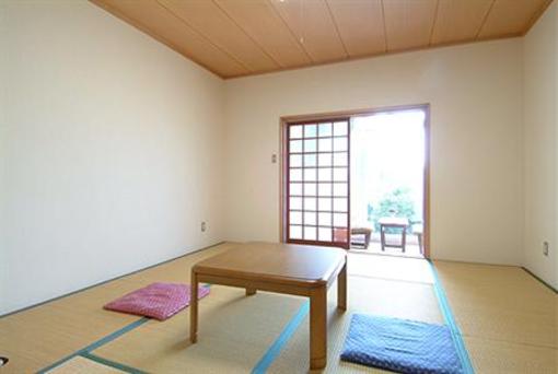 фото отеля Amanohashidate Youth Hostel