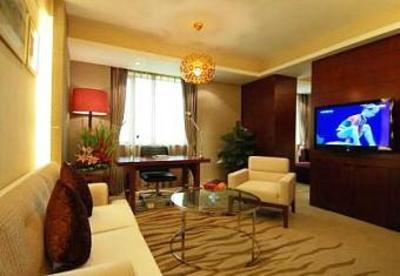 фото отеля Sunny Redbud Flower Hotel