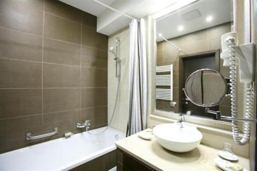 фото отеля Bastya Wellness Hotel