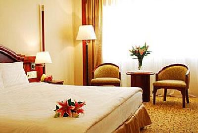 фото отеля Gitic Riverside Hotel