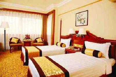 фото отеля Gitic Riverside Hotel