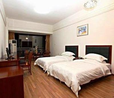 фото отеля Guanhu Platinum Hotel