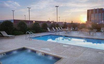 фото отеля Hilton Garden Inn Dallas/Market Center