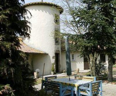 фото отеля Le Moulin de la Girardiere