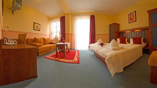 фото отеля Hotel Bonsai Mikulov