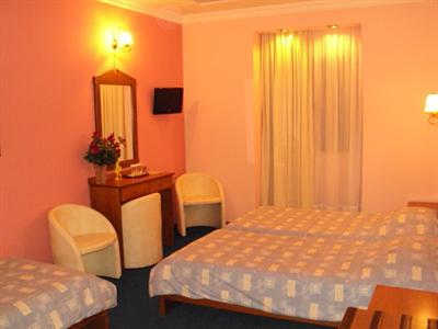 фото отеля Traditional Hotel Astoria