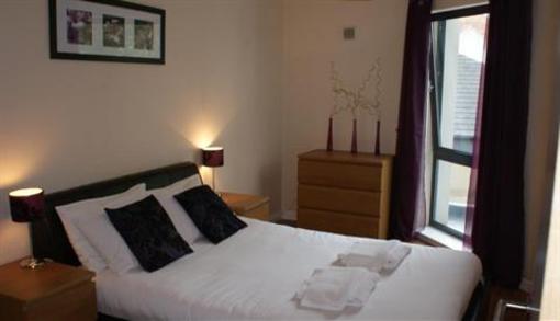 фото отеля Bliss Apartments Cheltenham