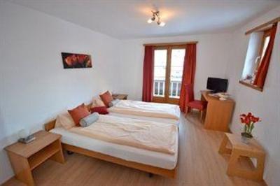 фото отеля Sport Lodge Klosters