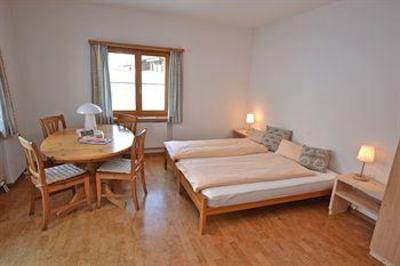 фото отеля Sport Lodge Klosters