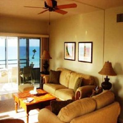 фото отеля Island House Beach Resort