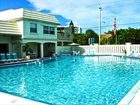 фото отеля Island House Beach Resort