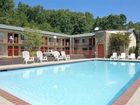 фото отеля BEST WESTERN Hillside Inn