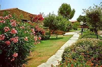 фото отеля Residence Baia Salinedda San Teodoro