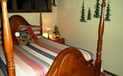 фото отеля Whispering Oaks Bed & Breakfast