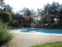 Whispering Oaks Bed & Breakfast
