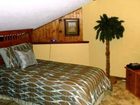 фото отеля Whispering Oaks Bed & Breakfast