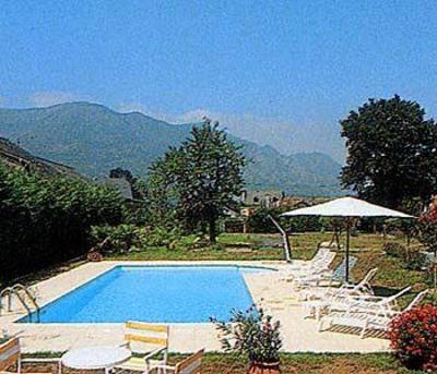 фото отеля Hotel Bon Repos Argeles-Gazost