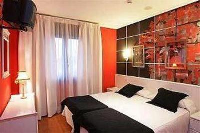 фото отеля Hotel La Marina De Suances