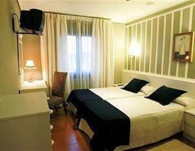 фото отеля Hotel La Marina De Suances