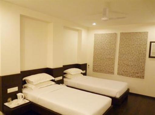 фото отеля Relax Inn Kolkata