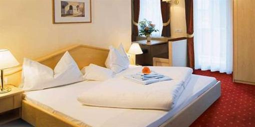 фото отеля Hotel Burggraflerhof Lagundo