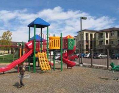 фото отеля Oakwood Apartments At Creekside At Palmer Park Colorado Springs