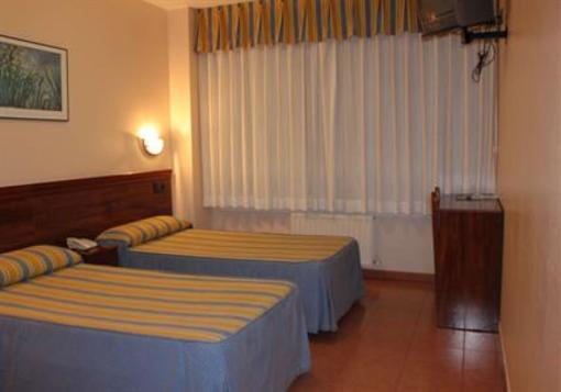 фото отеля Hotel Valdes
