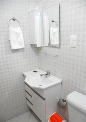 фото отеля Lonier Praia Inn Flats Ilha Grande