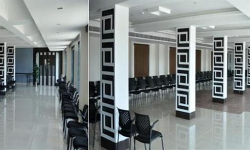 фото отеля Best Western Takshashila