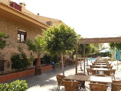 фото отеля Hostal Mont Royal