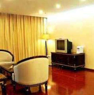 фото отеля Huayuan Hotel Changchun