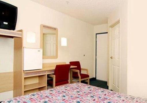 фото отеля Econo Lodge Johnstown