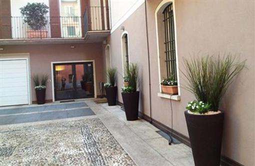 фото отеля Residence Appartahotel Vicolo della Stazione