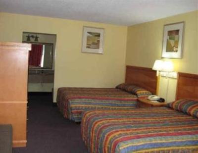 фото отеля Nassau Holiday Motel
