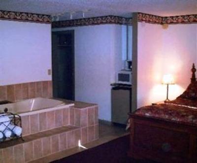 фото отеля Country Hearth Inn Eau Claire