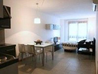 Aparthotel Lacroma