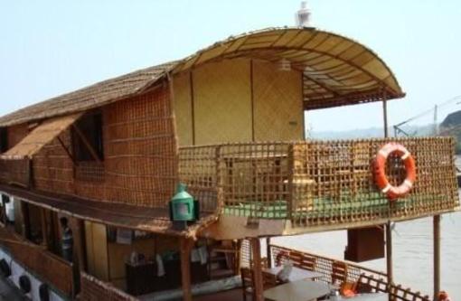 фото отеля Proud Mary House Boat Calangute
