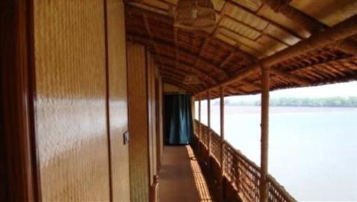 фото отеля Proud Mary House Boat Calangute
