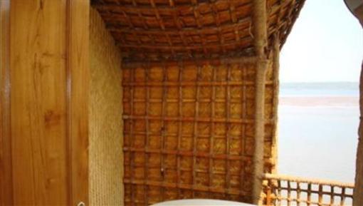 фото отеля Proud Mary House Boat Calangute