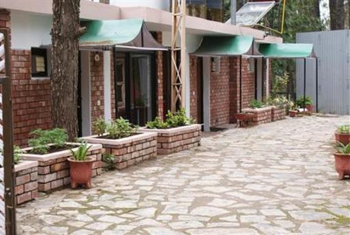 фото отеля Alpine Hills Resort Kasauli