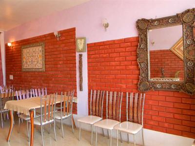 фото отеля Alpine Hills Resort Kasauli