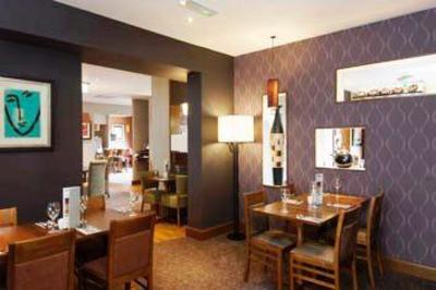 фото отеля Premier Inn Stansted Airport