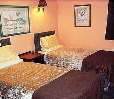 фото отеля Chez Denis Restaurant & Guest House