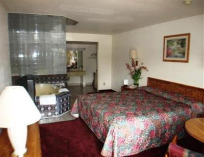 фото отеля Chariot Inn