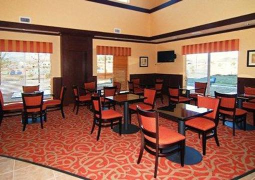 фото отеля Comfort Suites Palestine