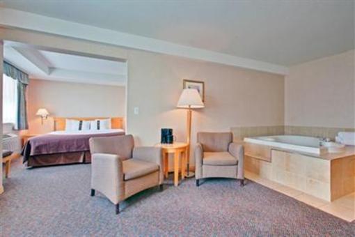 фото отеля Holiday Inn Kelowna Sw-Westbank